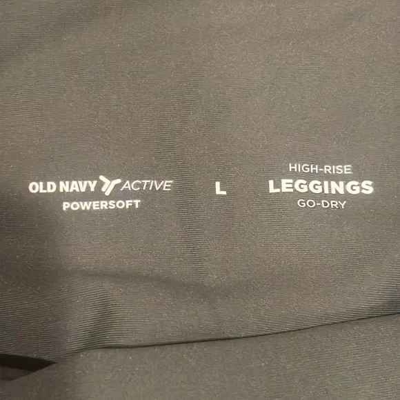 Old Navy Active High-Waisted PowerSoft Rib Pocket Leggings- Dark Ivy - Picture 5 of 8